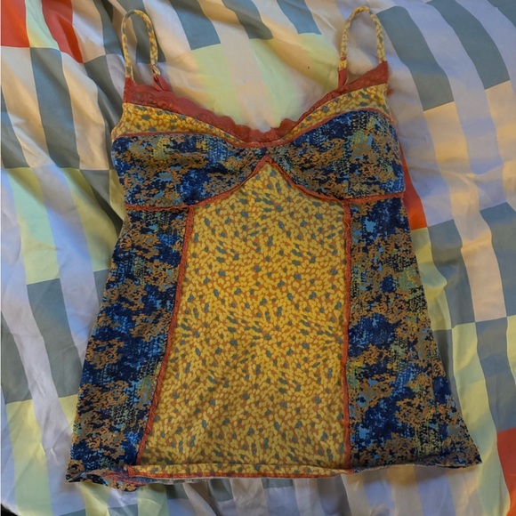 Pinkerton color block Lace Trim Camisole medium - Picture 2 of 8